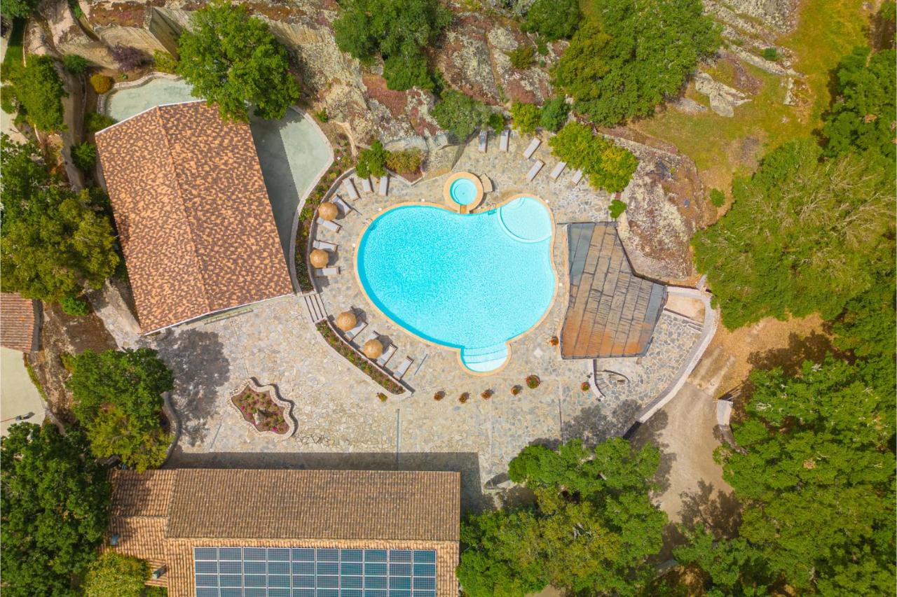 Paghe Eco Luxury Experience Hotel Buddusò Eksteriør billede